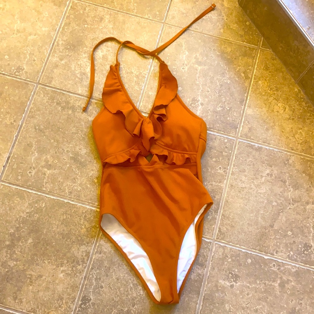 Super Cuter Brown Cup She Size M bathing suit